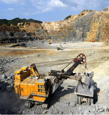 違規(guī)礦山仍未停產遭質疑