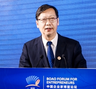 楊慶兵:食品行業(yè)在保障民生、維護社會穩(wěn)定方面發(fā)揮巨大作用