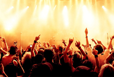 重拾金融股 三季瞄準優(yōu)質(zhì)成長股