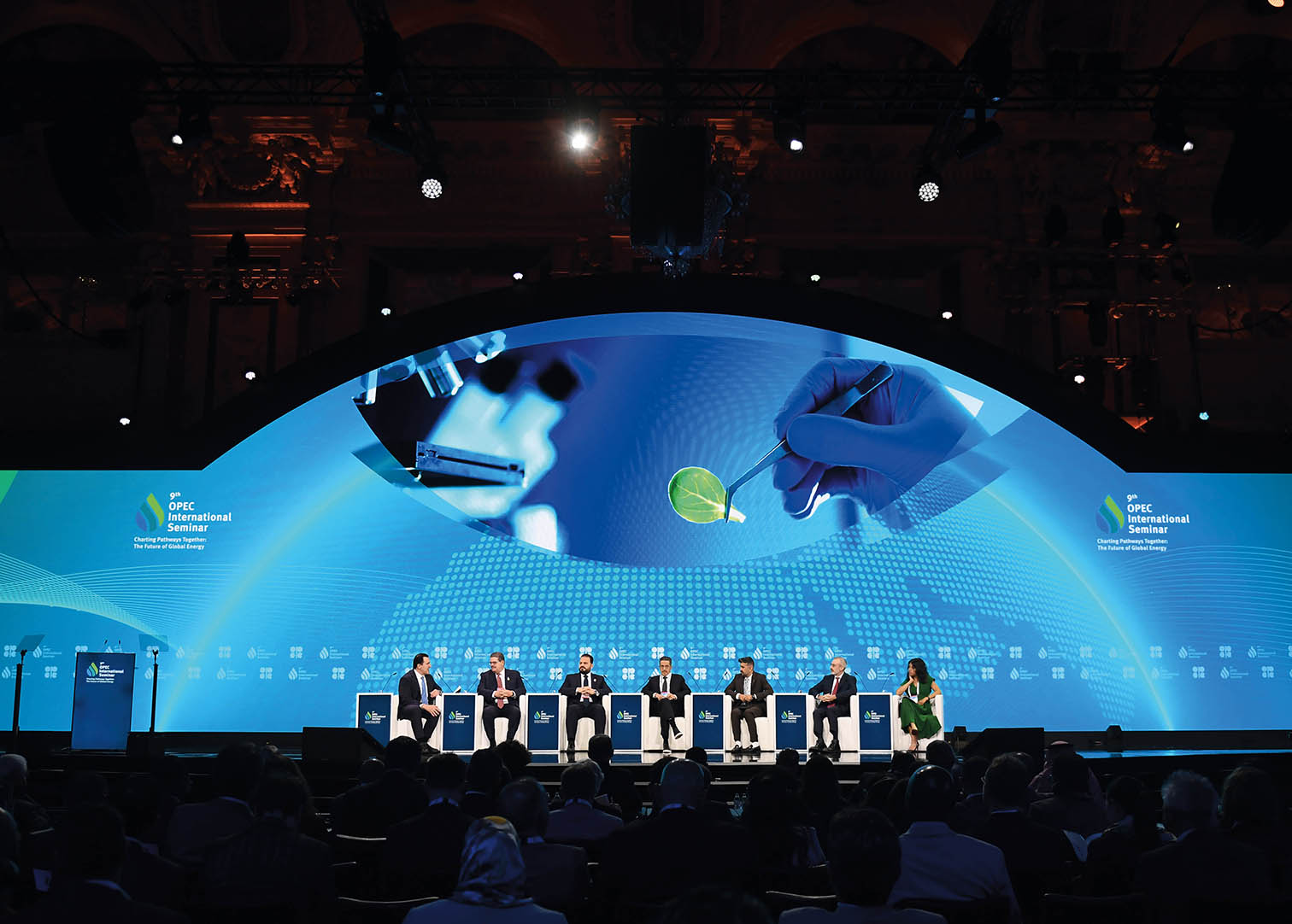 明争暗斗：沙阿关系步入竞合新阶段