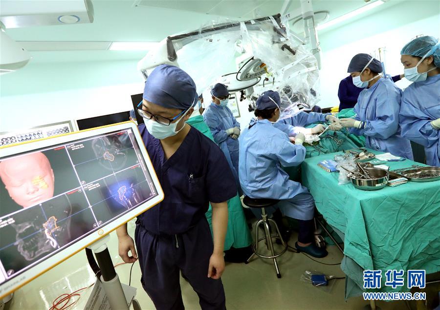 （十九大&middot;讀報告 話民生）（11）實施健康中國戰略