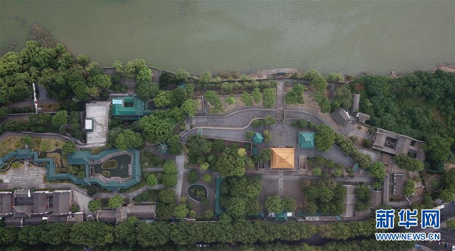 （大江奔流&mdash;&mdash;來自長江經濟帶的報道&middot;圖文互動）（11）登岳陽樓，又見&ldquo;浩浩湯湯&rdquo;