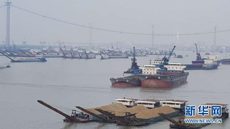 （大江奔流&mdash;&mdash;來自長江經濟帶的報道&middot;圖文互動）（6）登岳陽樓，又見&ldquo;浩浩湯湯&rdquo;