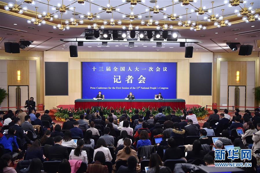 （兩會&middot;XHDW）（4）教育部部長陳寶生就&ldquo;努力讓每個孩子都能享有公平而有質量的教育&rdquo;答記者問