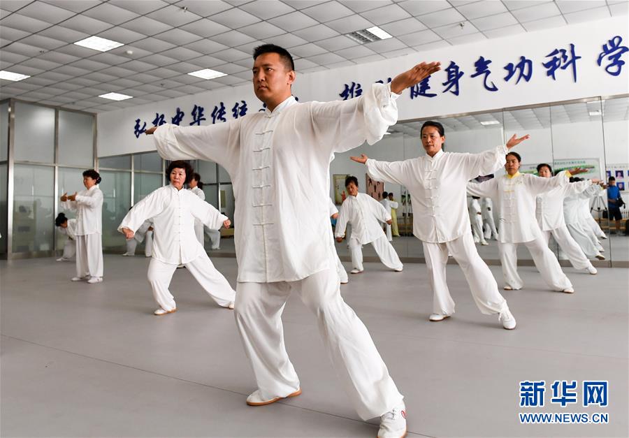 （新華全媒頭條·圖文互動(dòng)）（2）奔跑吧，健康中國(guó)——全民健身在路上