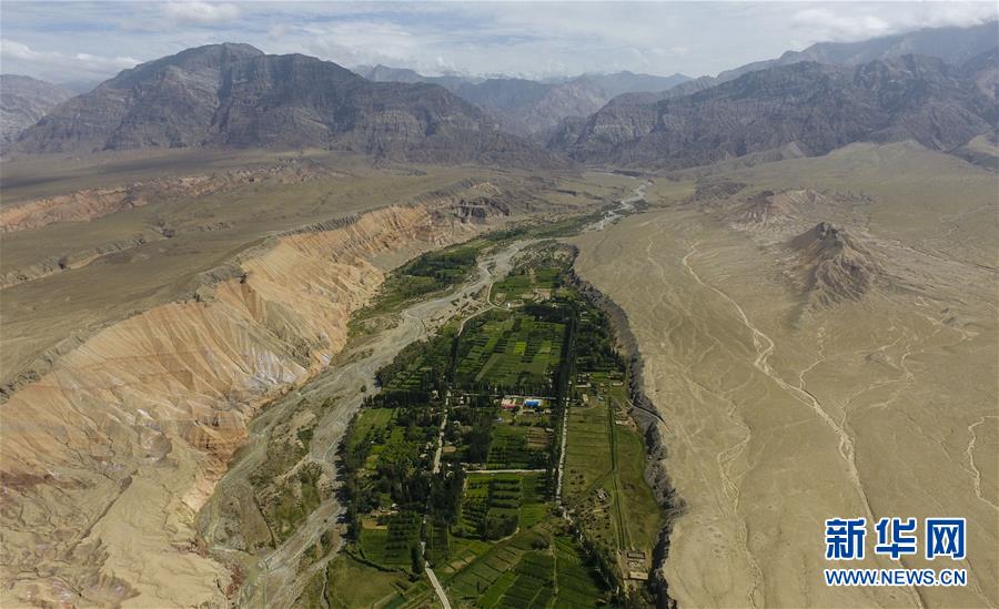 （決戰決勝脫貧攻堅&middot;圖文互動）（4）記者手記：尋訪昆侖&ldquo;桃花源&rdquo;的&ldquo;祛病&rdquo;良方