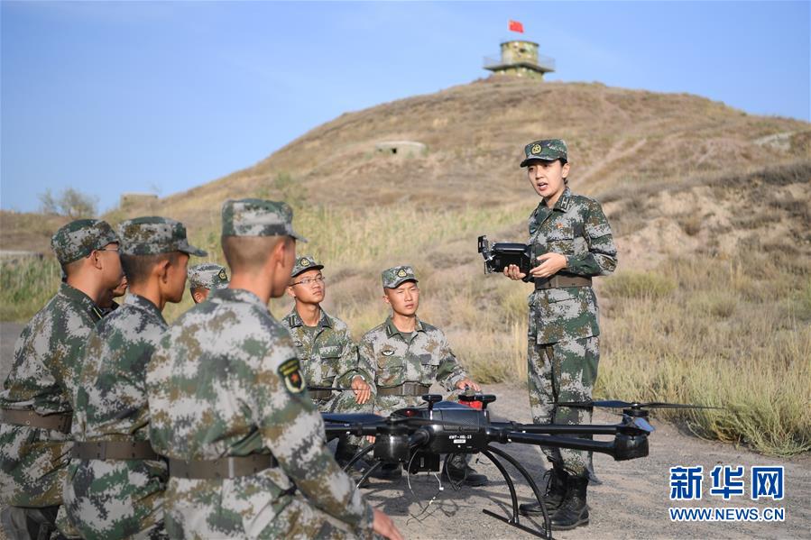 (圖文互動)(1)歷史的見證——陸軍邊海防學院維吾爾族女講師其曼古力一家三代守疆固邊記事