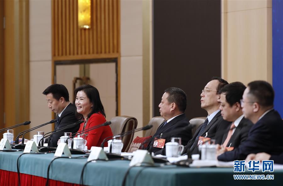 （兩會·XHDW）（8）政協委員談優化營商環境、促進民營經濟高質量發展