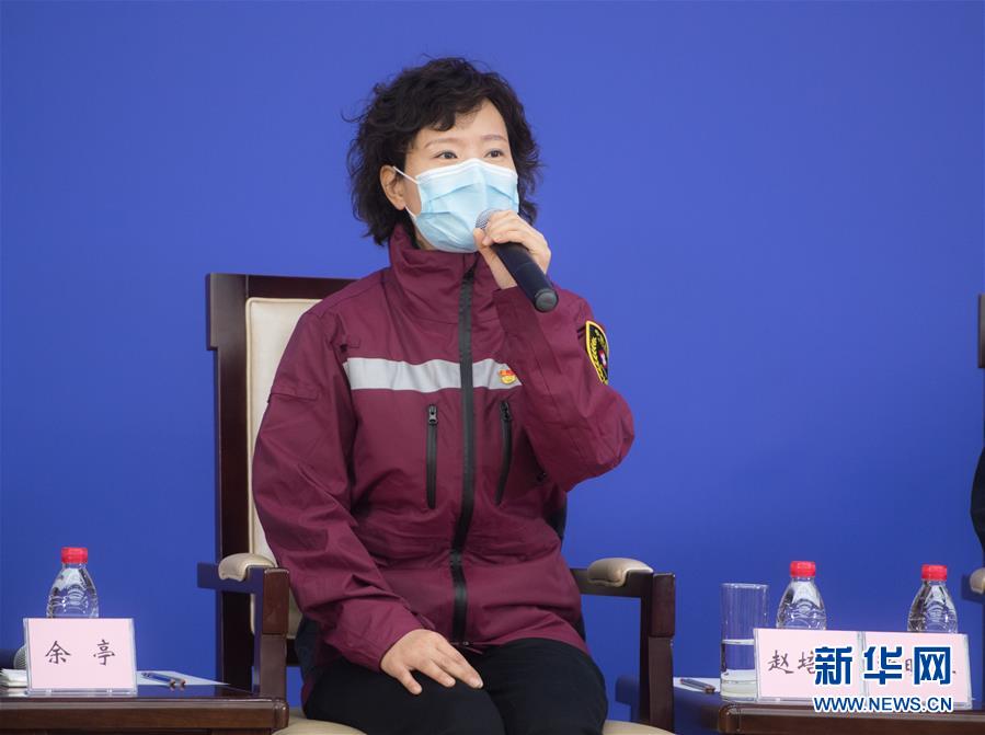 （聚焦疫情防控·圖文互動）（5）分秒必爭！一切為了治病救人——中國抗疫生命至上的生動實踐