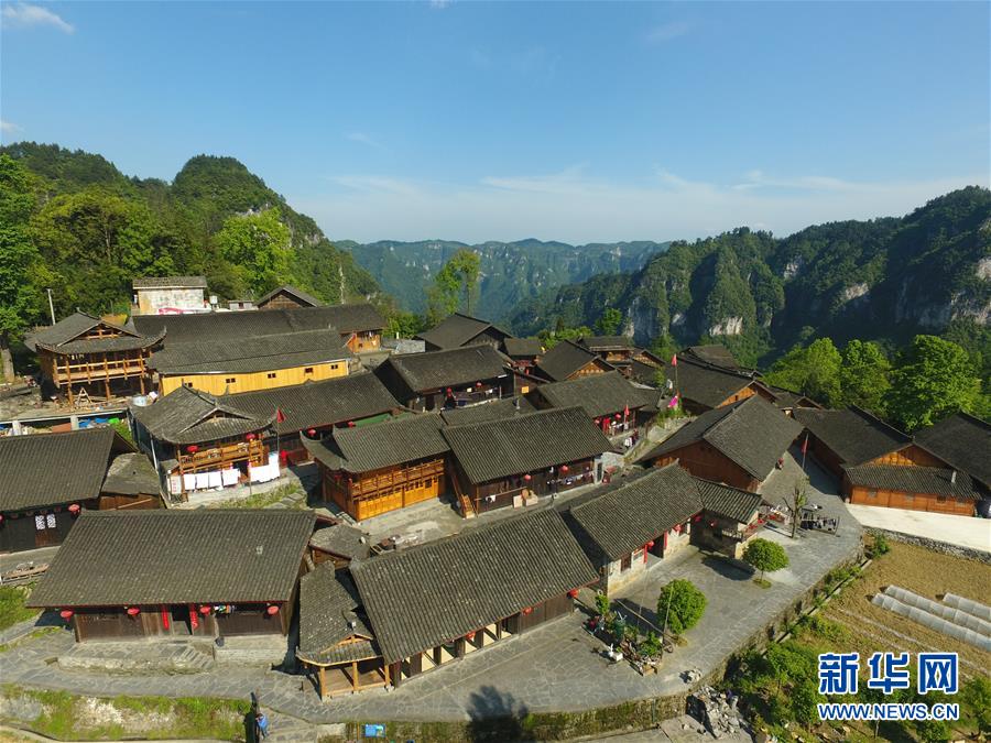 （新華全媒頭條·圖文互動）（6）初夏，循著總書記的腳步探訪產業扶貧新事