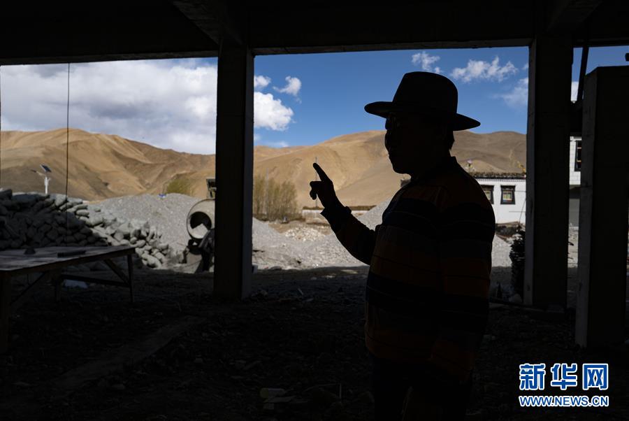 (圖文互動)(6)老農多吉和他的珠峰“牛頭旅館”