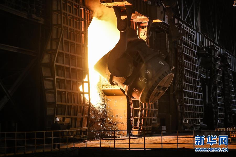 (新華全媒頭條·兩會特別報道·圖文互動)(3)齊心協力 砥礪奮進——2020年全國兩會凝聚起決戰決勝的強大力量