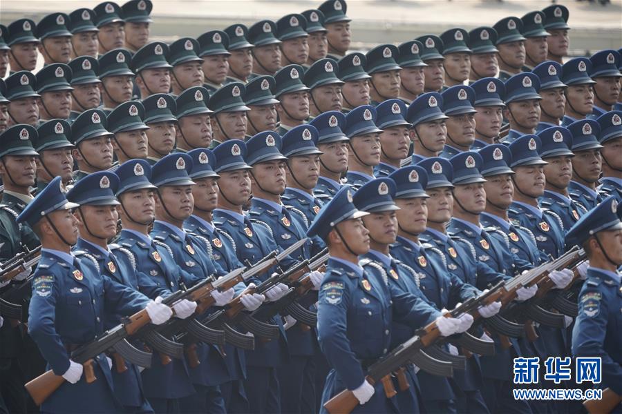 （新華視界&middot;國(guó)慶70周年&middot;慶祝大會(huì)）慶祝中華人民共和國(guó)成立70周年大會(huì)在京隆重舉行