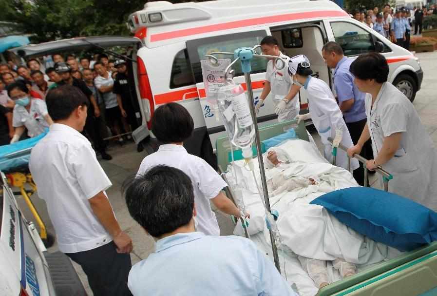 昆山爆炸事故已有傷員向上海醫院轉運