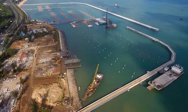 ?？趪?guó)家帆船帆板基地公共碼頭海上主體工程即將投入使用