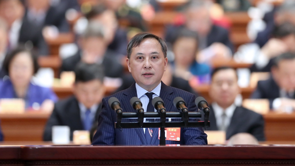 重慶醫(yī)科大學(xué)附屬第二醫(yī)院院長，重慶黨外知識分子聯(lián)誼會(huì)副會(huì)長 任紅