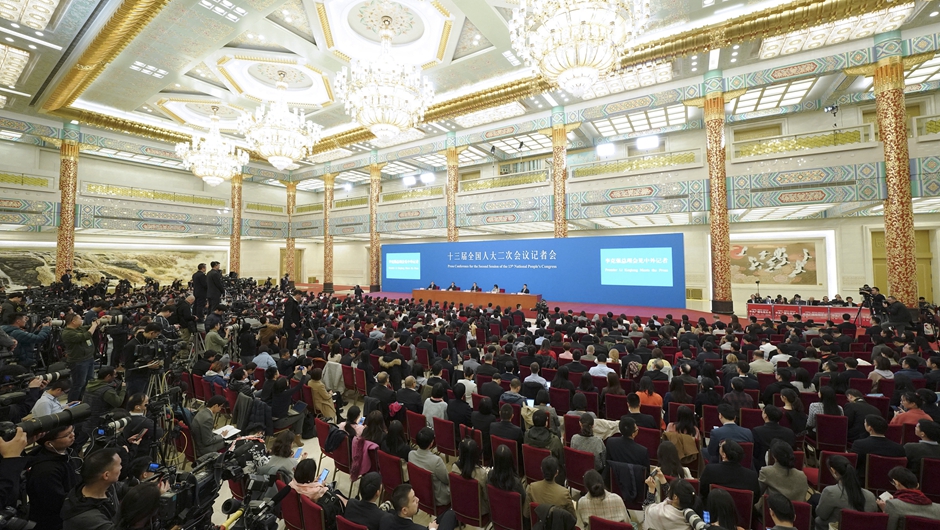 李克強(qiáng)總理會見中外記者