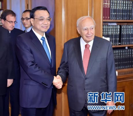 6月20日，國務院總理李克強在雅典總統(tǒng)府會見希臘總統(tǒng)帕普利亞斯。 新華社記者 李濤 攝