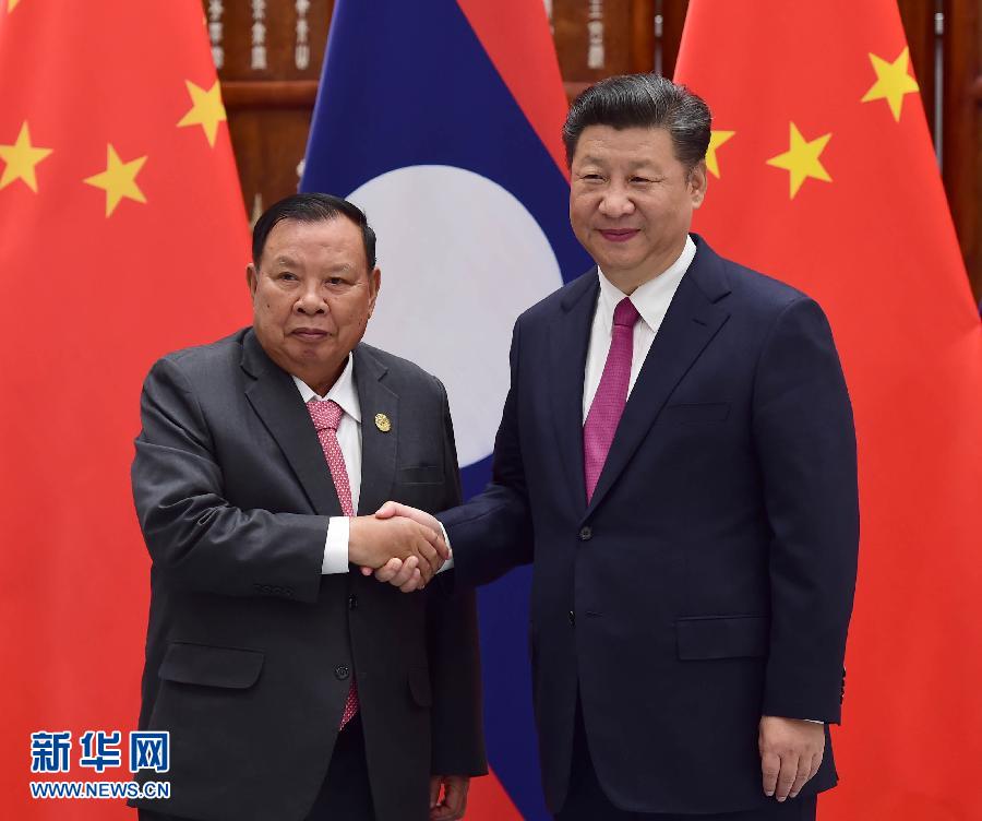 9月2日，國家主席習近平在杭州會見老撾國家主席本揚。新華社記者張鐸攝