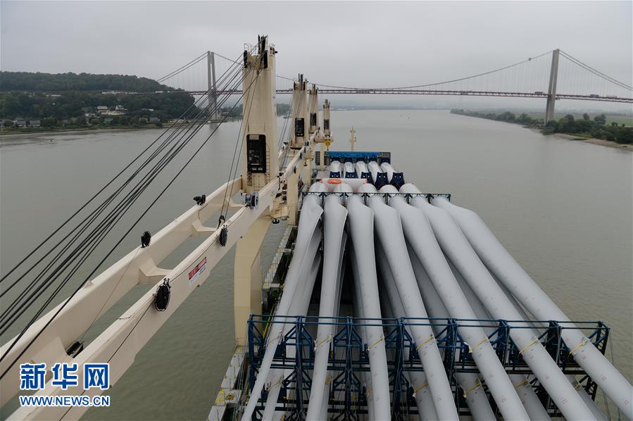 （國(guó)際）&ldquo;天恩&rdquo;輪首次經(jīng)&ldquo;冰上絲綢之路&rdquo;抵達(dá)歐洲