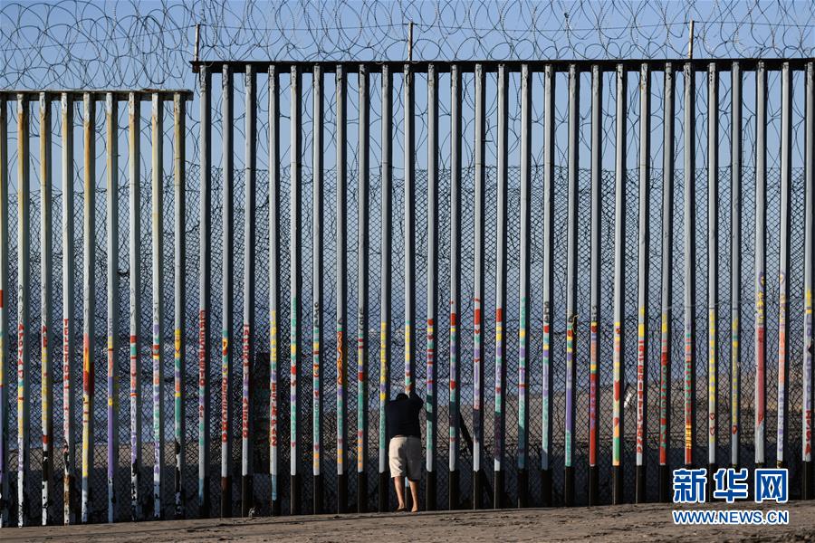 （國(guó)際&middot;一周看天下）美墨邊境墻